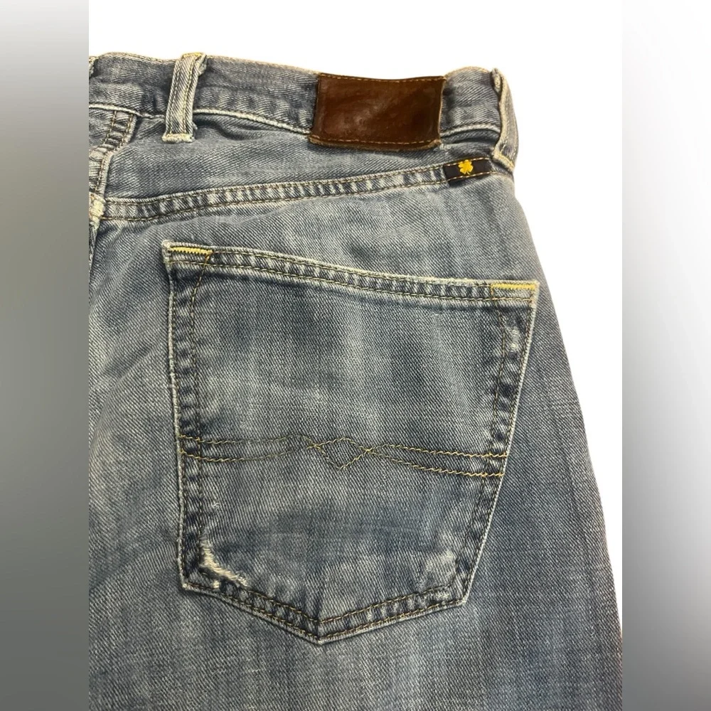 Lucky Brand 221 Original Straight 30x30